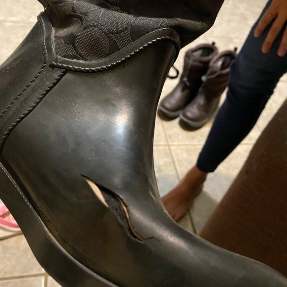 Black coach tristee rain boots (flaws shown ) - Picture 3 of 5
